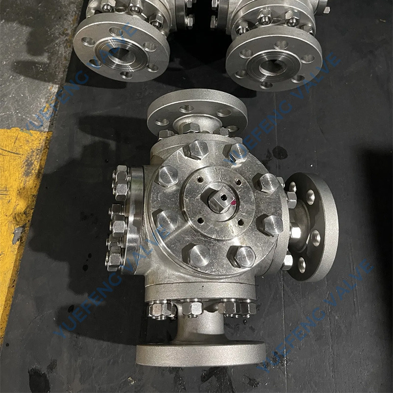3 Way TL Type Flanged Pneumatic Oil Ball Valve Control Valve