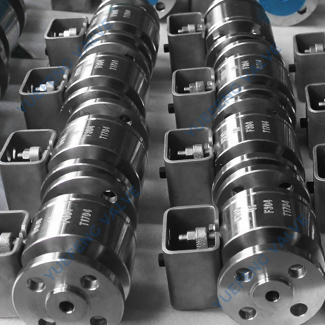 Stainless Steel Flanged Floating Ball Valve